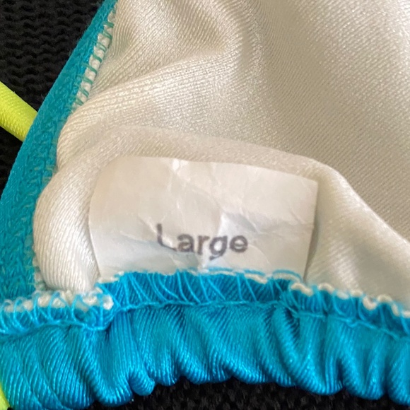 Triangle Bikini Top Only NWOT - Picture 3 of 4